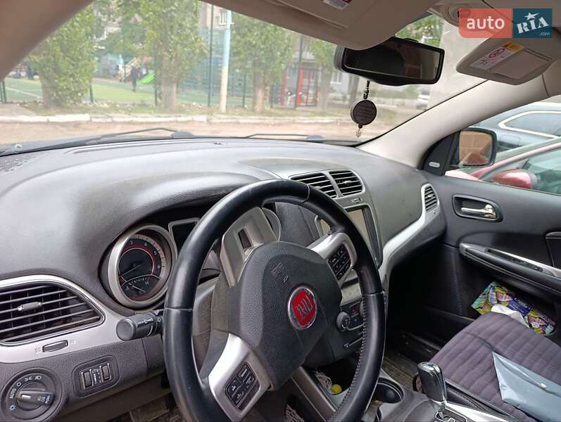 Внедорожник / Кроссовер Fiat Freemont 2015 в Южном