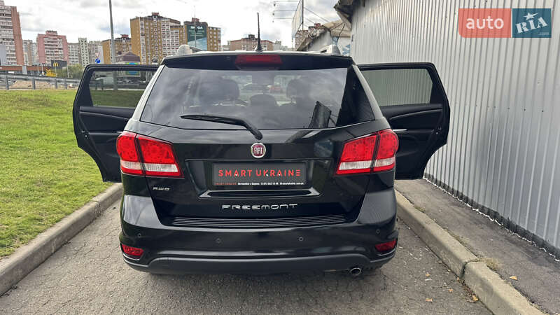 Позашляховик / Кросовер Fiat Freemont 2014 в Києві фото 6 Позашляховик / Кросовер Fiat Freemont 2014 в Києві