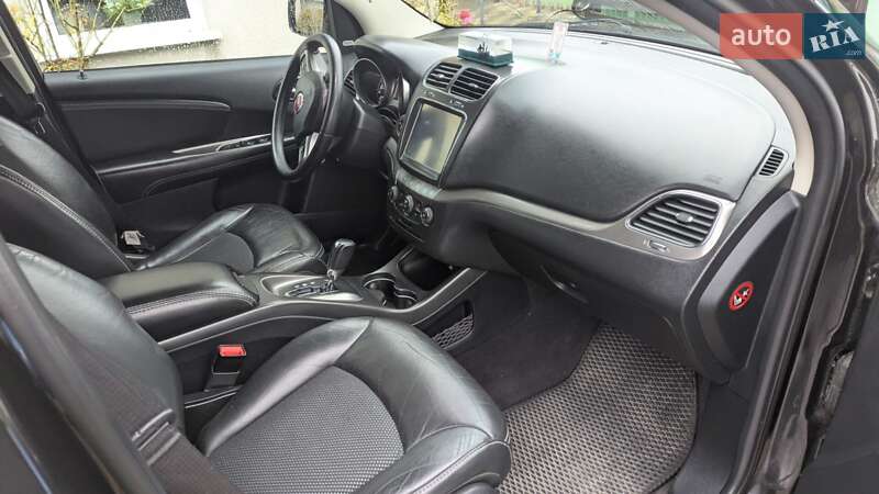 Позашляховик / Кросовер Fiat Freemont 2014 в Радивиліві