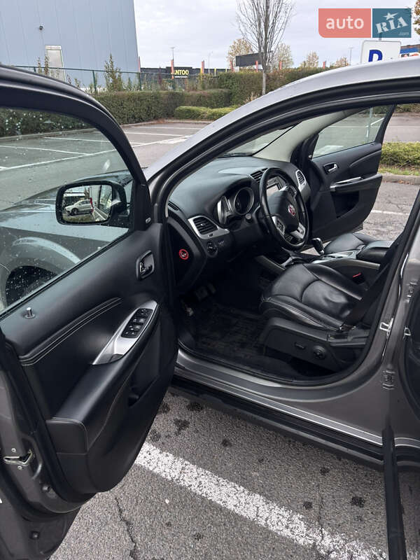 Внедорожник / Кроссовер Fiat Freemont 2012 в Ивано-Франковске фото 14 Внедорожник / Кроссовер Fiat Freemont 2012 в Ивано-Франковске