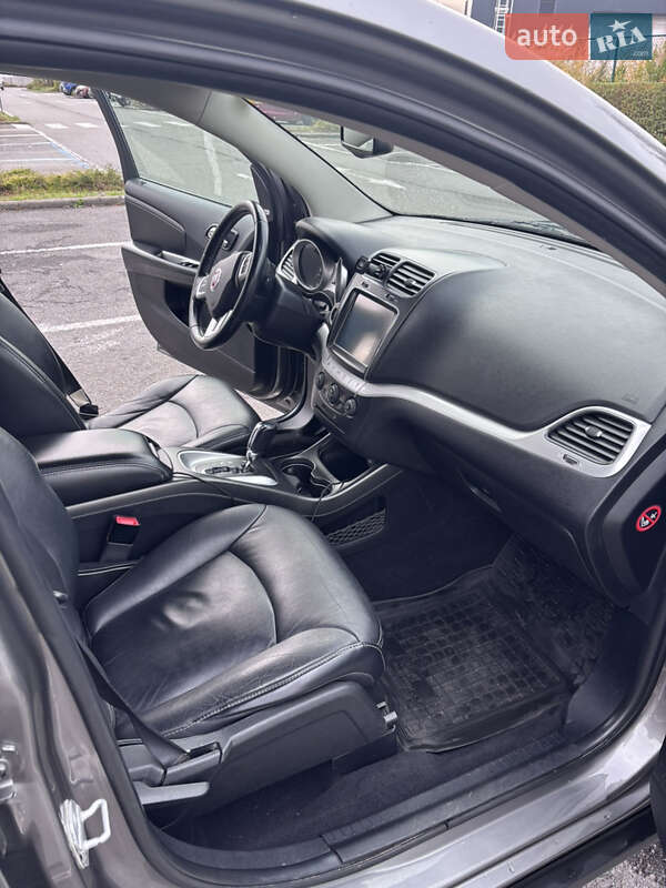 Внедорожник / Кроссовер Fiat Freemont 2012 в Ивано-Франковске фото 18 Внедорожник / Кроссовер Fiat Freemont 2012 в Ивано-Франковске