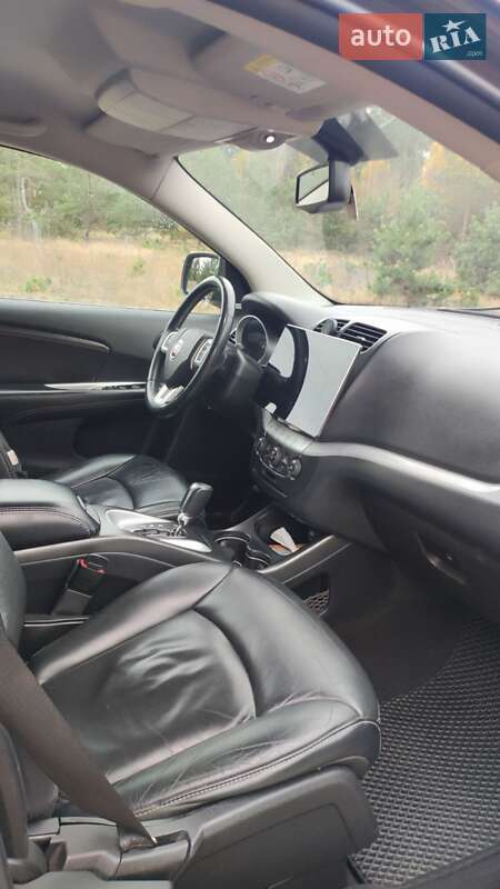 Внедорожник / Кроссовер Fiat Freemont 2012 в Вараше