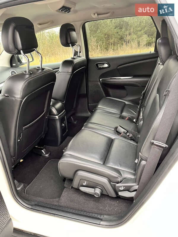 Позашляховик / Кросовер Fiat Freemont 2015 в Радивиліві фото 31 Позашляховик / Кросовер Fiat Freemont 2015 в Радивиліві