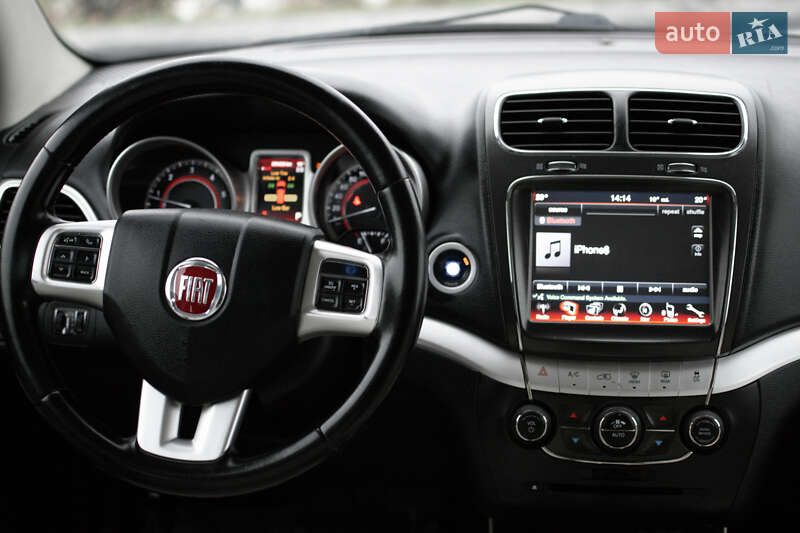 Позашляховик / Кросовер Fiat Freemont 2013 в Самборі