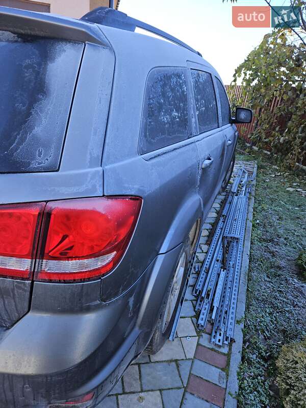 Позашляховик / Кросовер Fiat Freemont 2011 в Львові