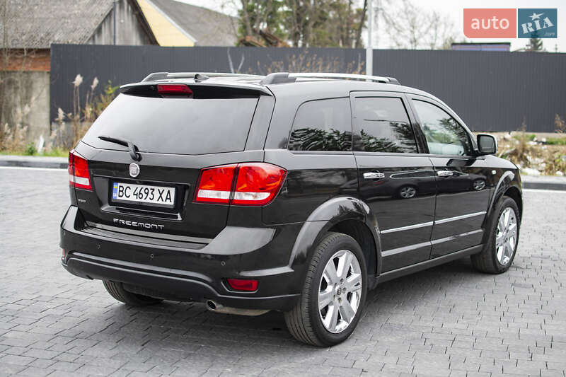 Позашляховик / Кросовер Fiat Freemont 2013 в Самборі