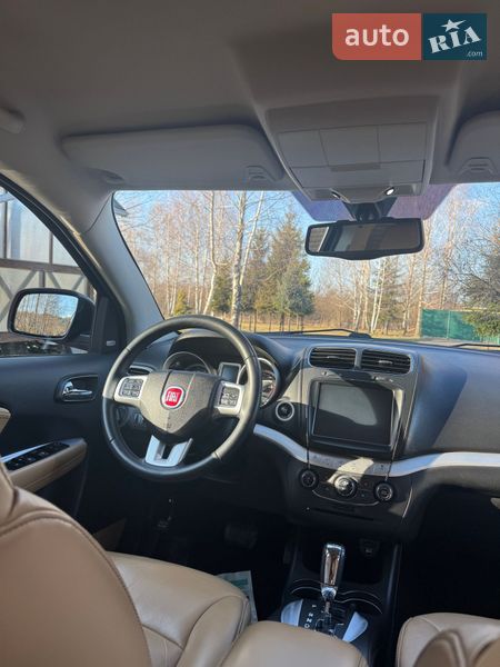 Позашляховик / Кросовер Fiat Freemont 2015 в Луцьку