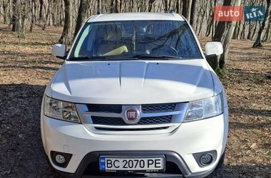 Позашляховик / Кросовер Fiat Freemont 2015 в Львові