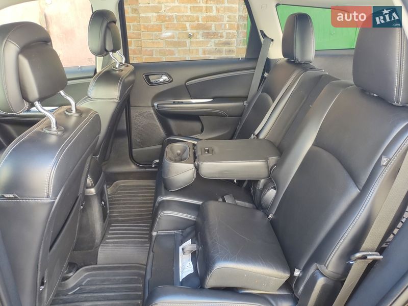 Позашляховик / Кросовер Fiat Freemont 2014 в Києві фото 11 Позашляховик / Кросовер Fiat Freemont 2014 в Києві