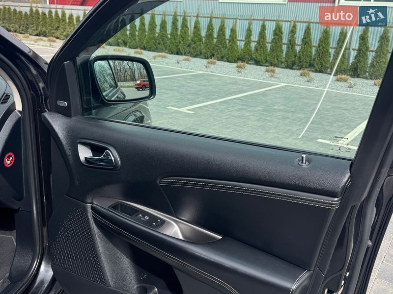 Позашляховик / Кросовер Fiat Freemont 2015 в Луцьку