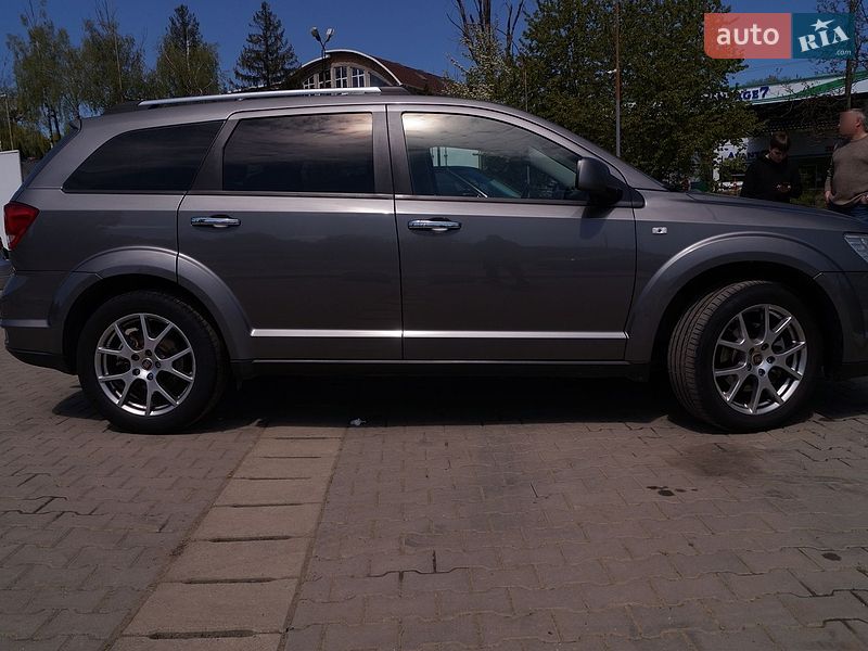 Внедорожник / Кроссовер Fiat Freemont 2013 в Черновцах