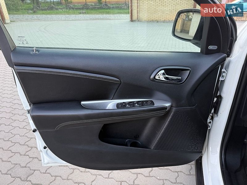 Позашляховик / Кросовер Fiat Freemont 2015 в Бродах