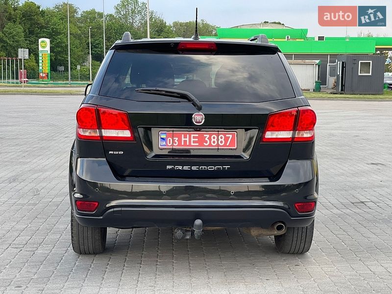 Внедорожник / Кроссовер Fiat Freemont 2015 в Радивилове