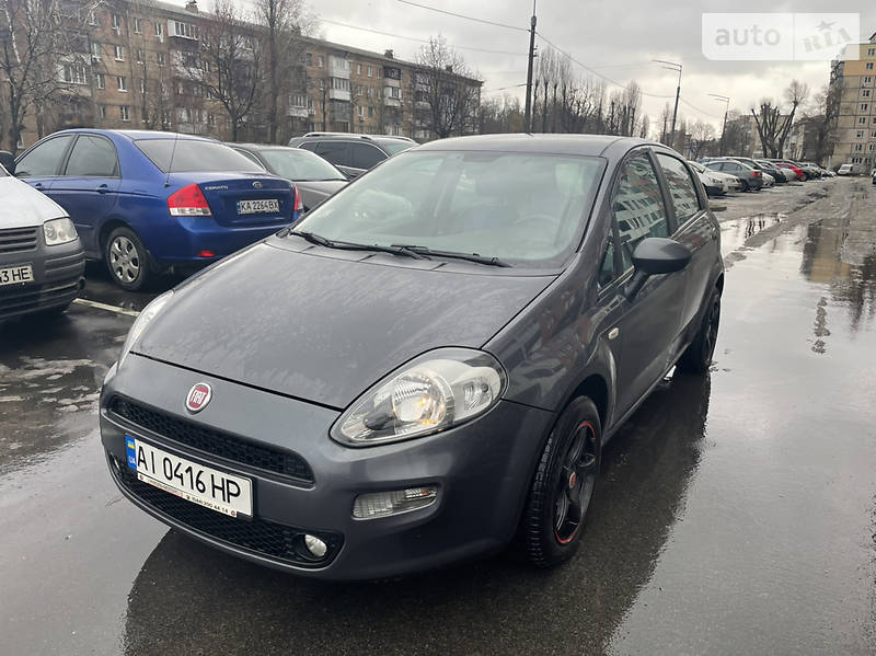 Хэтчбек Fiat Grande Punto 2013 в Киеве