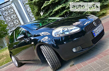 Купе Fiat Grande Punto 2007 в Тернополі