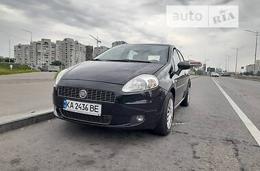 Хетчбек Fiat Grande Punto 2011 в 