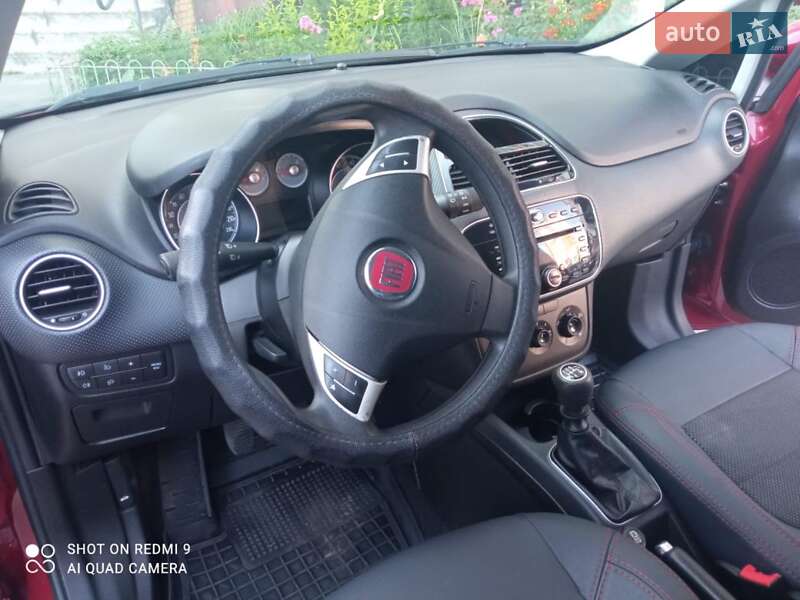 Хетчбек Fiat Grande Punto 2011 в Харкові