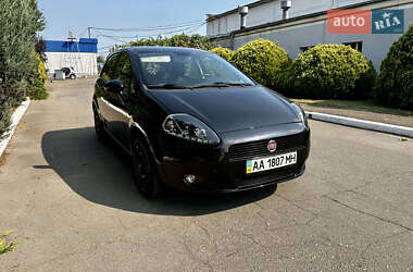 Хэтчбек Fiat Grande Punto 2011 в Кривом Роге