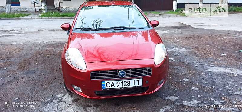 Хэтчбек Fiat Grande Punto 2006 в Звенигородке