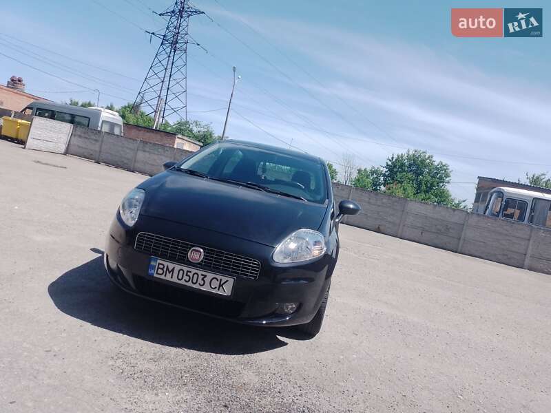 Хэтчбек Fiat Grande Punto 2011 в Сумах фото 2 Хэтчбек Fiat Grande Punto 2011 в Сумах