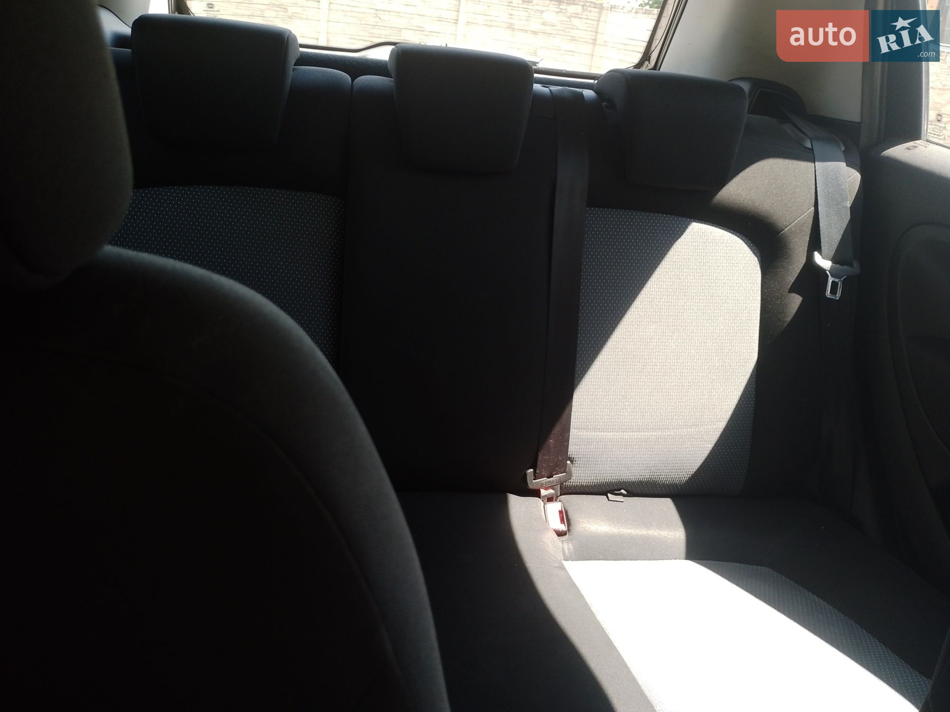 2011 Fiat Punto - мініатюра 14