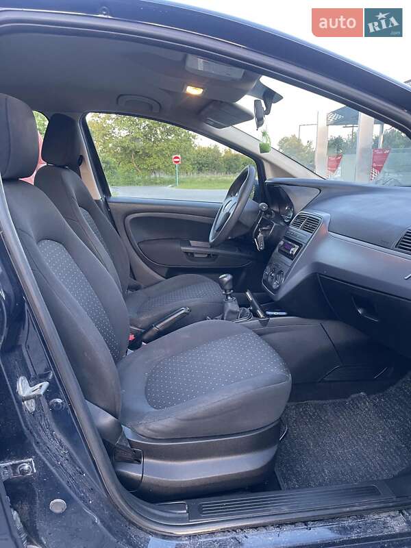 Хэтчбек Fiat Grande Punto 2009 в Николаеве