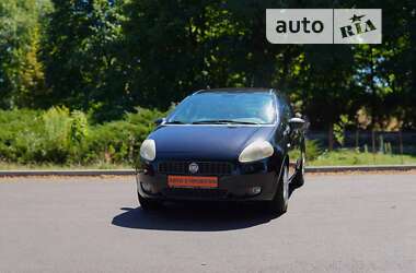 Хэтчбек Fiat Grande Punto 2011 в Черкассах