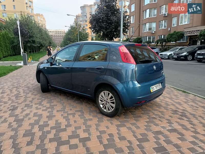 Хэтчбек Fiat Grande Punto 2007 в Киеве