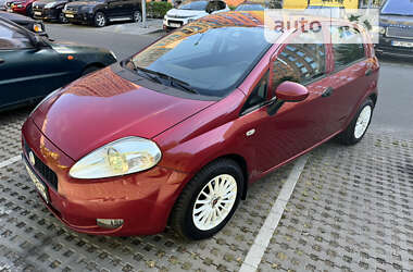 Хетчбек Fiat Grande Punto 2010 в Києві