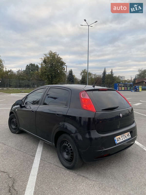 Хэтчбек Fiat Grande Punto 2008 в Житомире