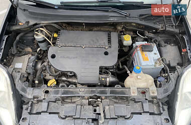 Хэтчбек Fiat Grande Punto 2008 в 