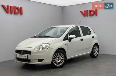 Хетчбек Fiat Grande Punto 2011 в Києві