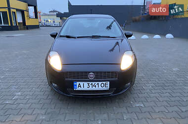 Хетчбек Fiat Grande Punto 2011 в Крюківщині