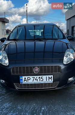 Хэтчбек Fiat Grande Punto 2011 в Запорожье