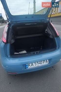 Хетчбек Fiat Grande Punto 2014 в 
