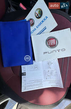 Хэтчбек Fiat Grande Punto 2011 в 