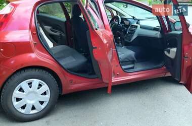 Хетчбек Fiat Grande Punto 2006 в 