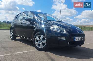 Хетчбек Fiat Grande Punto 2012 в Рівному