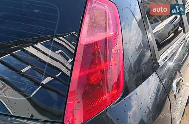 Хетчбек Fiat Grande Punto 2006 в 