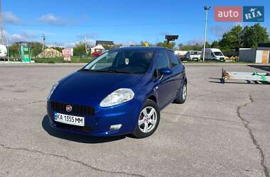 Хэтчбек Fiat Grande Punto 2009 в 