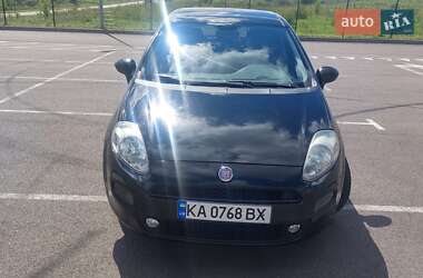 Хэтчбек Fiat Grande Punto 2012 в 