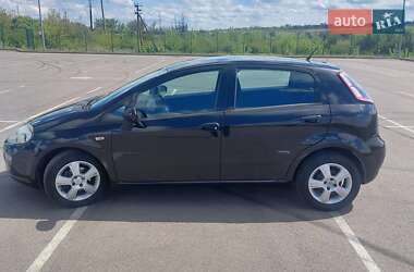 Хэтчбек Fiat Grande Punto 2012 в 