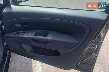 Хэтчбек Fiat Grande Punto 2012 в 