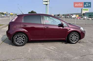 Хэтчбек Fiat Grande Punto 2013 в 