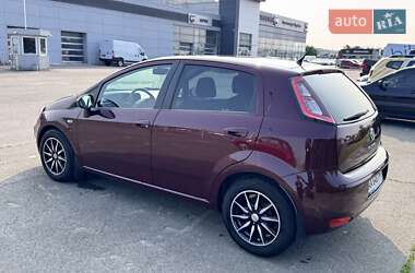 Хэтчбек Fiat Grande Punto 2013 в 