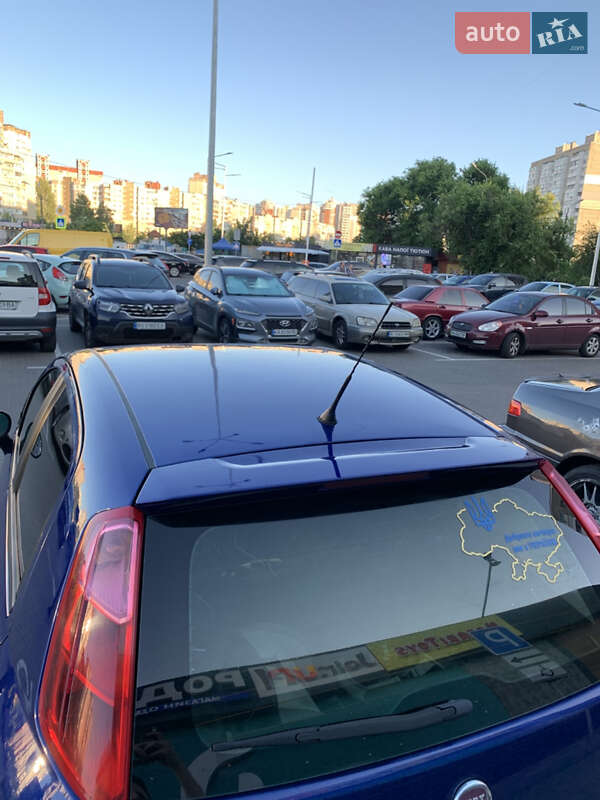 Хэтчбек Fiat Grande Punto 2008 в Киеве
