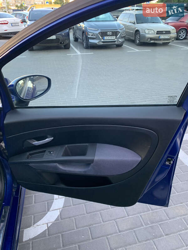 Хэтчбек Fiat Grande Punto 2008 в Киеве