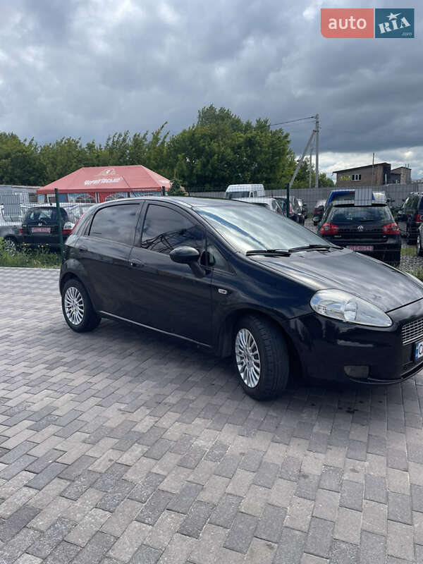 Хэтчбек Fiat Grande Punto 2009 в Харькове фото 5 Хэтчбек Fiat Grande Punto 2009 в Харькове