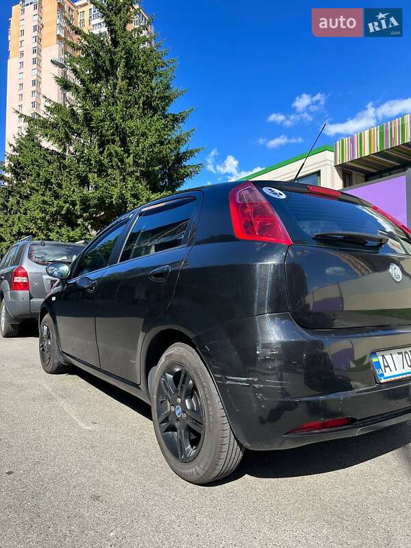 Хетчбек Fiat Grande Punto 2006 в Києві