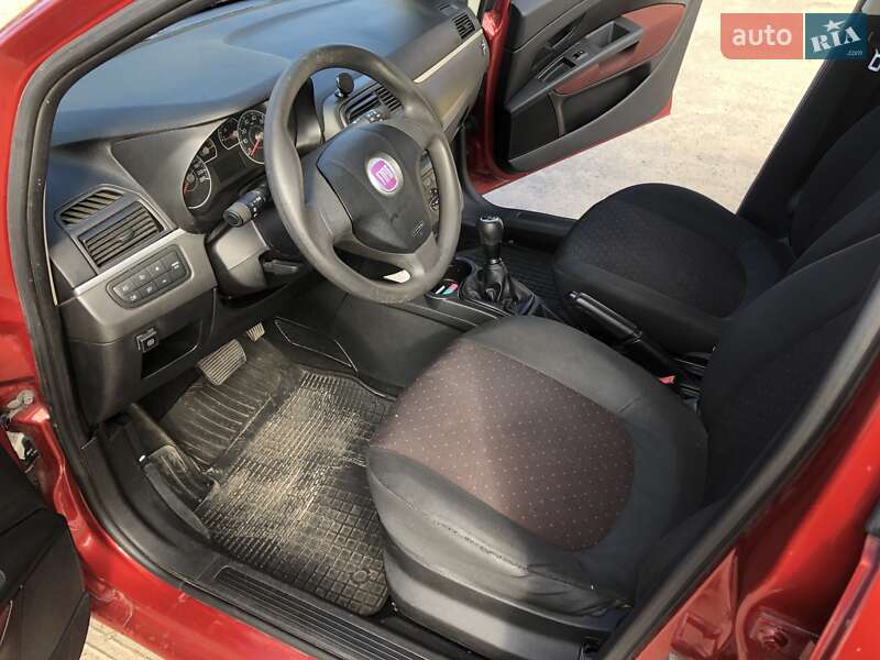 Хетчбек Fiat Grande Punto 2008 в Ірпені